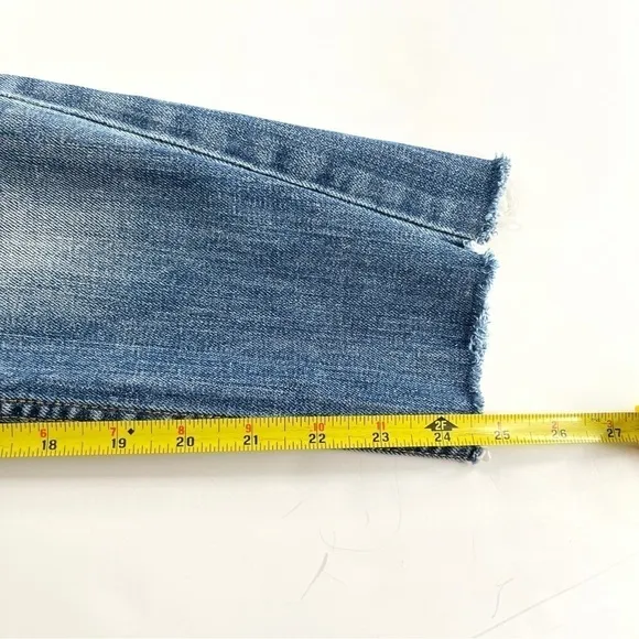 ACNE kex jeans le blue cropped raw hem Size 27