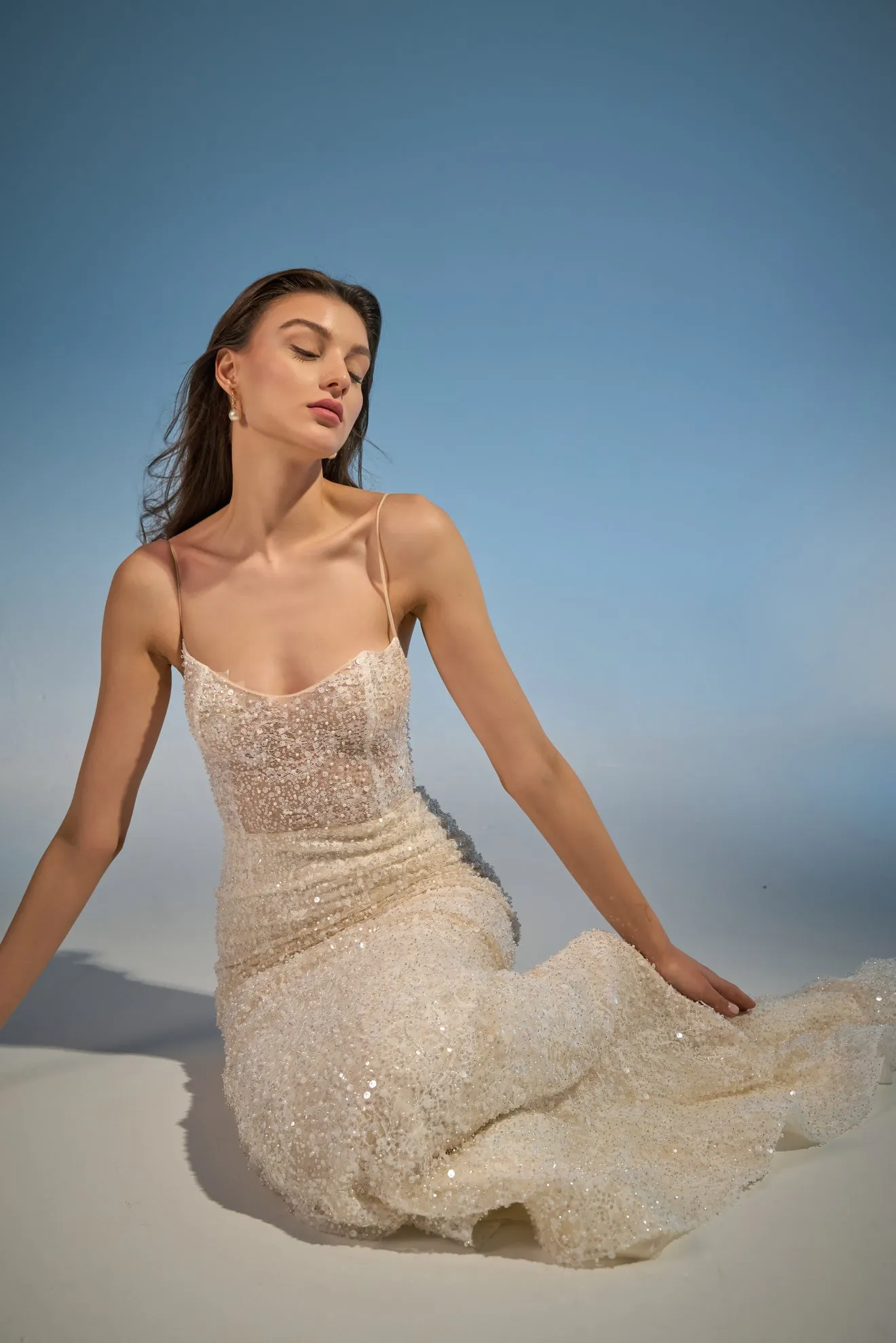 Bebe gown