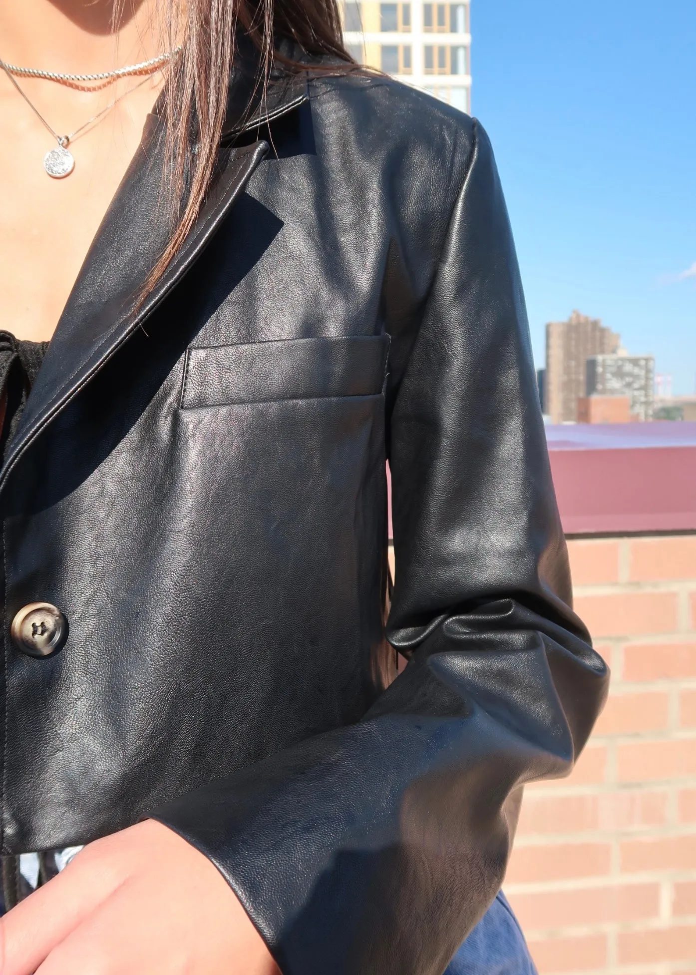BLACK VEGAN LEATHER CROPPED BLAZER