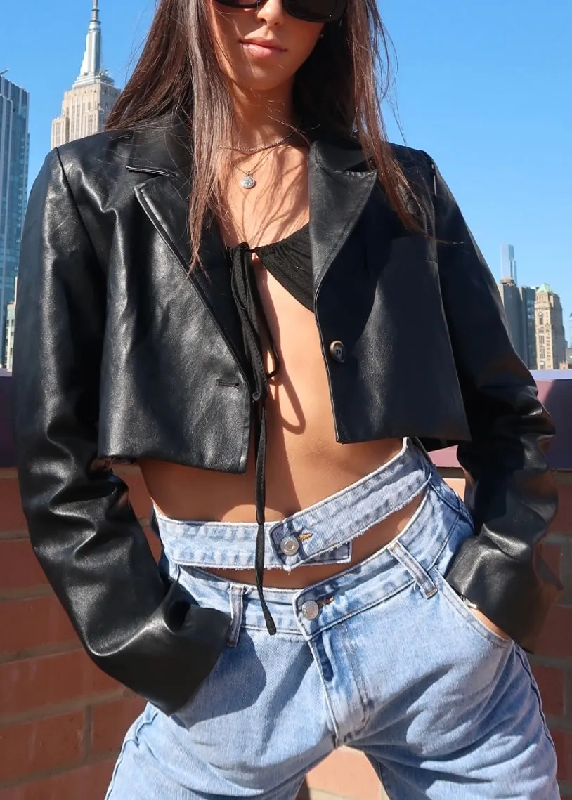 BLACK VEGAN LEATHER CROPPED BLAZER