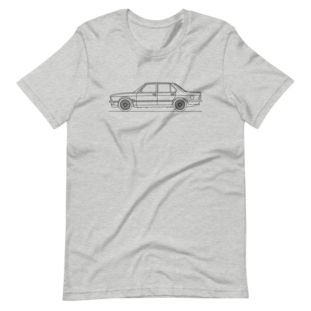 BMW E28 M5 outline T-shirt