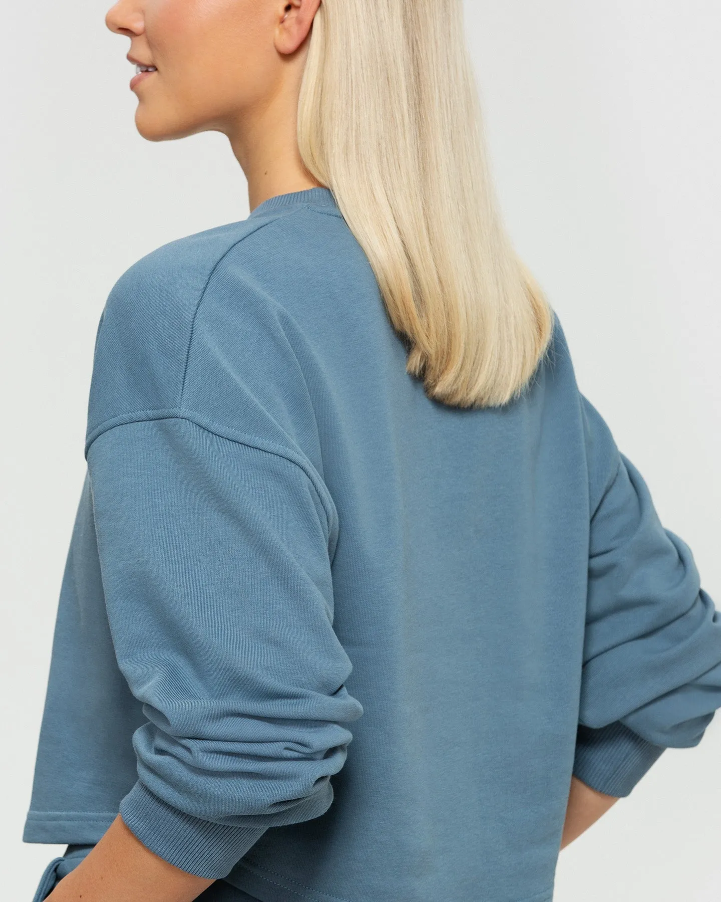 Comfort Cropped Crew Neck | Smoke Blue
