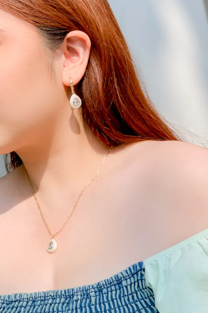 Darlene Shell Necklace