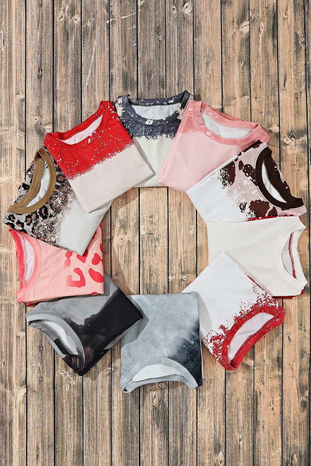 Fiery Red Tie-dyed Crew Neck Pullover Sweatshirt