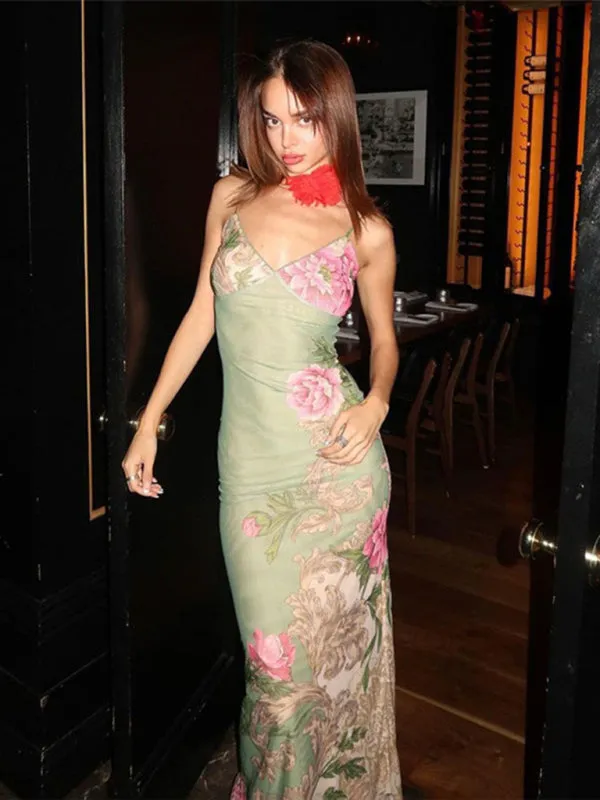 Floral Print Maxi Dress with Spaghetti Straps and V-Neck