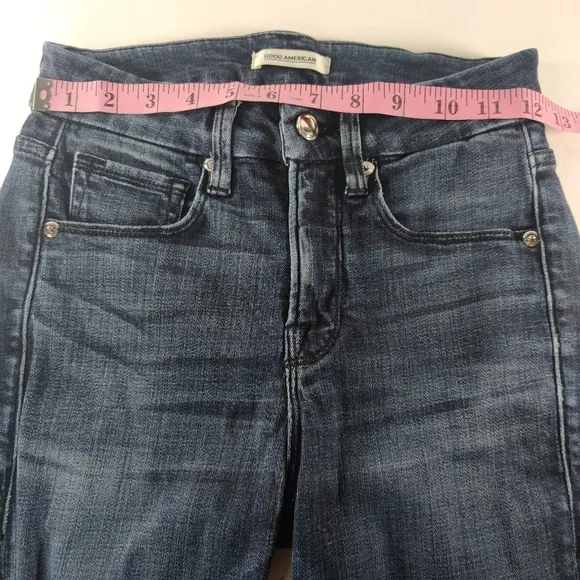 Good American Good Legs Cropped Distressed Skinny Jeans 0/25