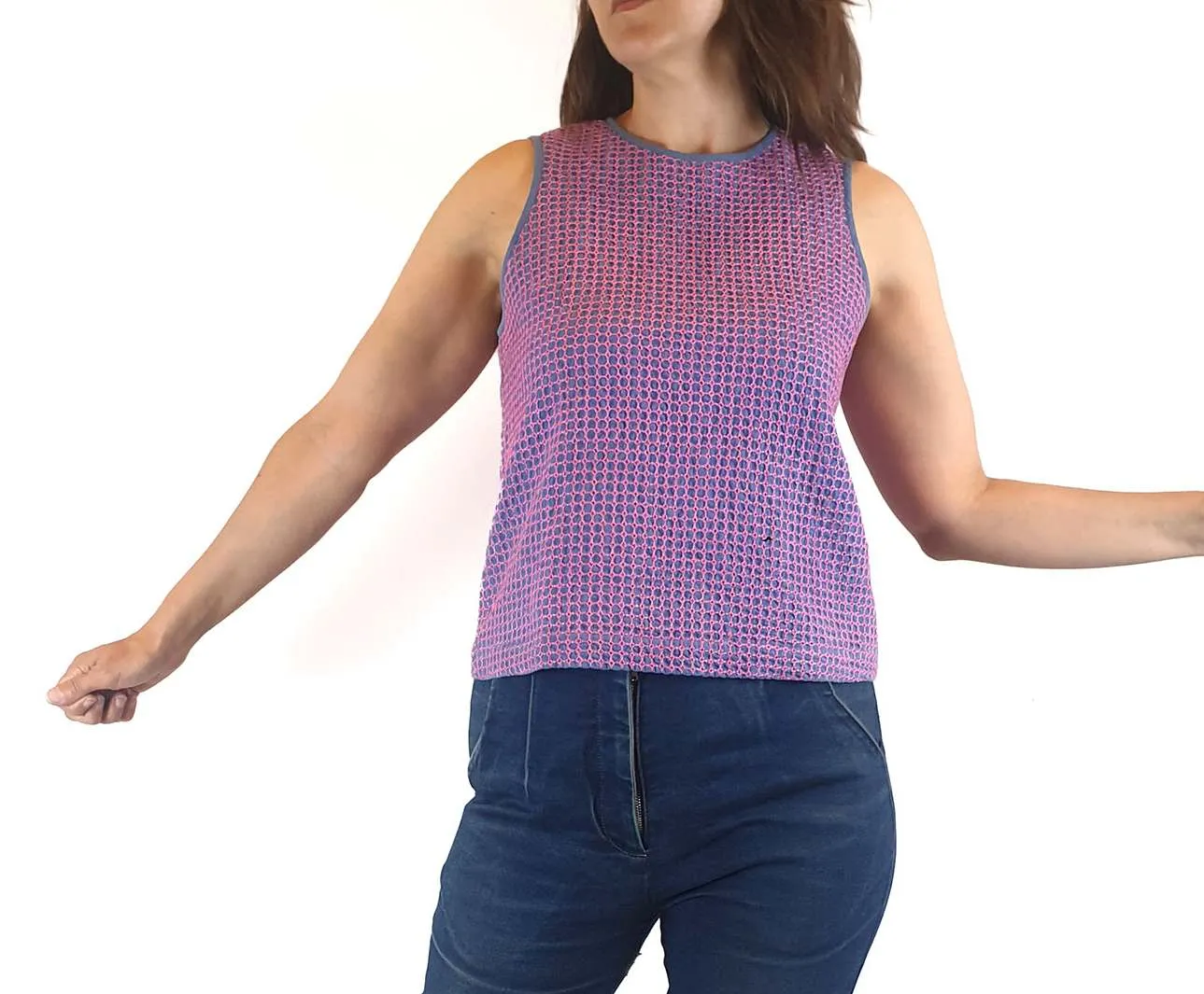 Gorman blue cropped sleeveless top with contrasting hot pink embroydery size 8