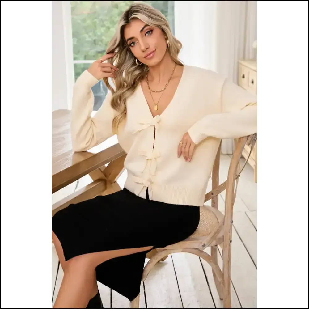 Jet Stream Bowknot Cropped Cardigan: so Cozy, It's Criminal 😈