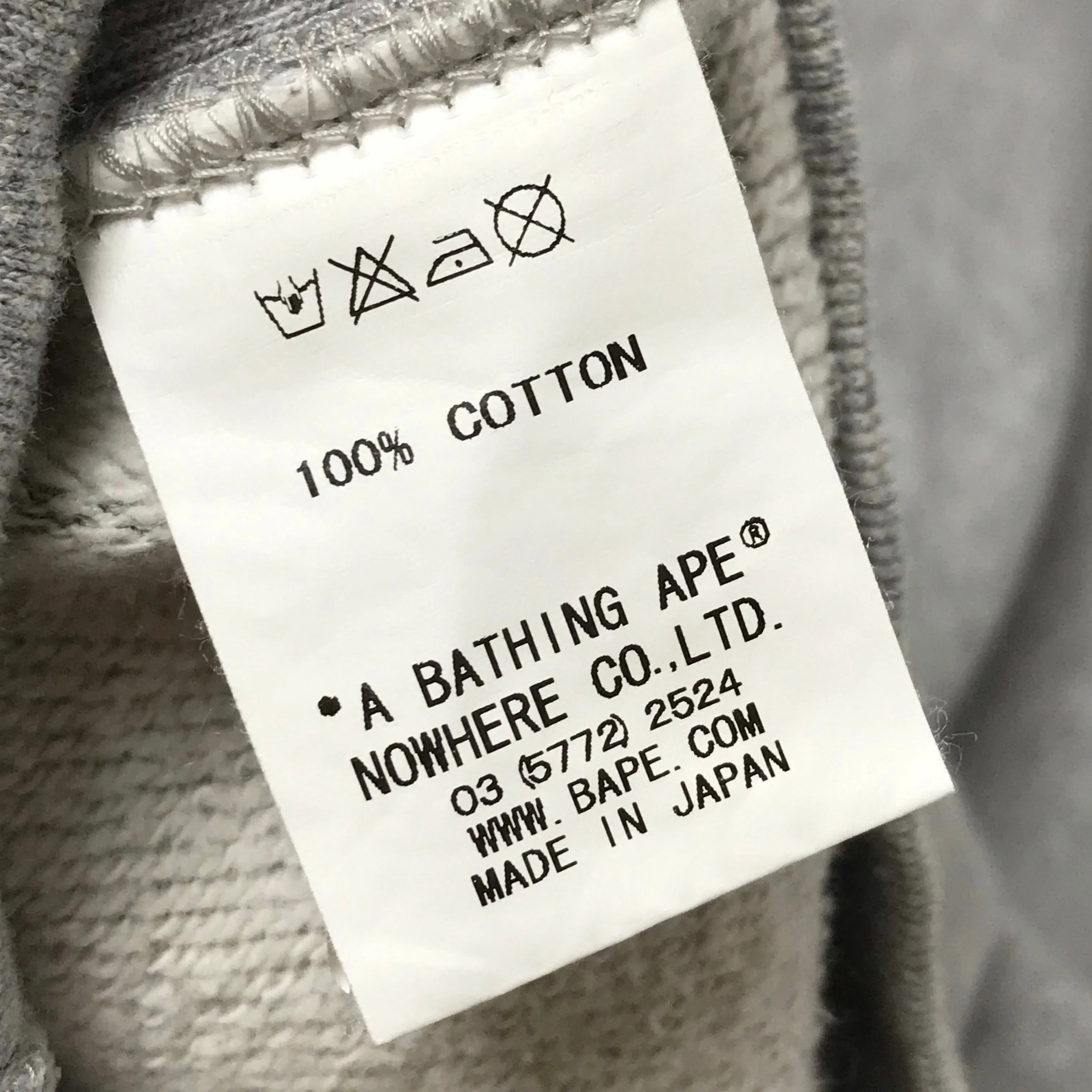 [L] A Bathing Ape Bape Mario Crewneck Sweatshirt Grey