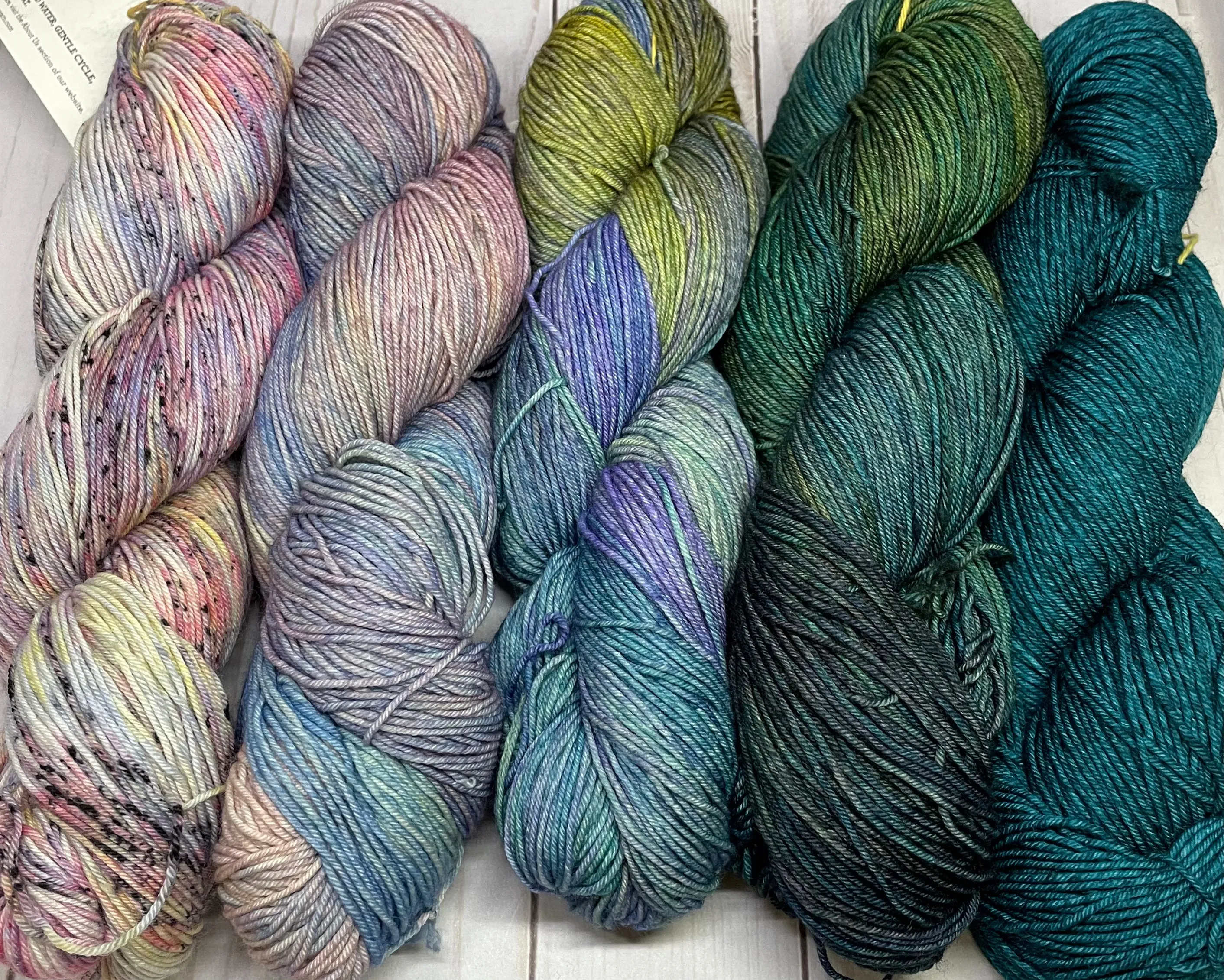 La Prairie Sweater Kit - Malabrigo Ultimate Sock