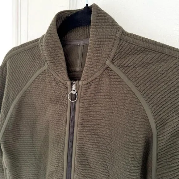 Lululemon On Repeat Bomber