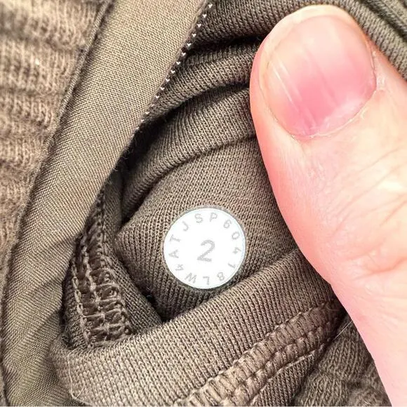 Lululemon On Repeat Bomber