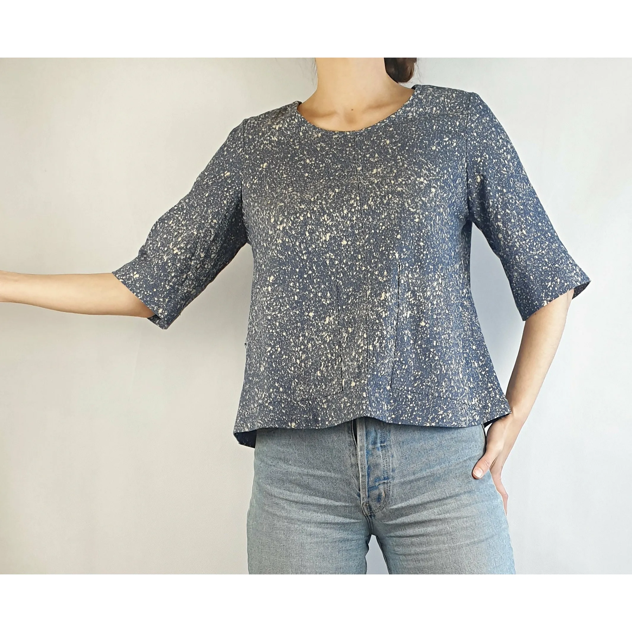 Obus blue 3/4 sleeve top with cream splodge print size 1 (best fits size 6-8)