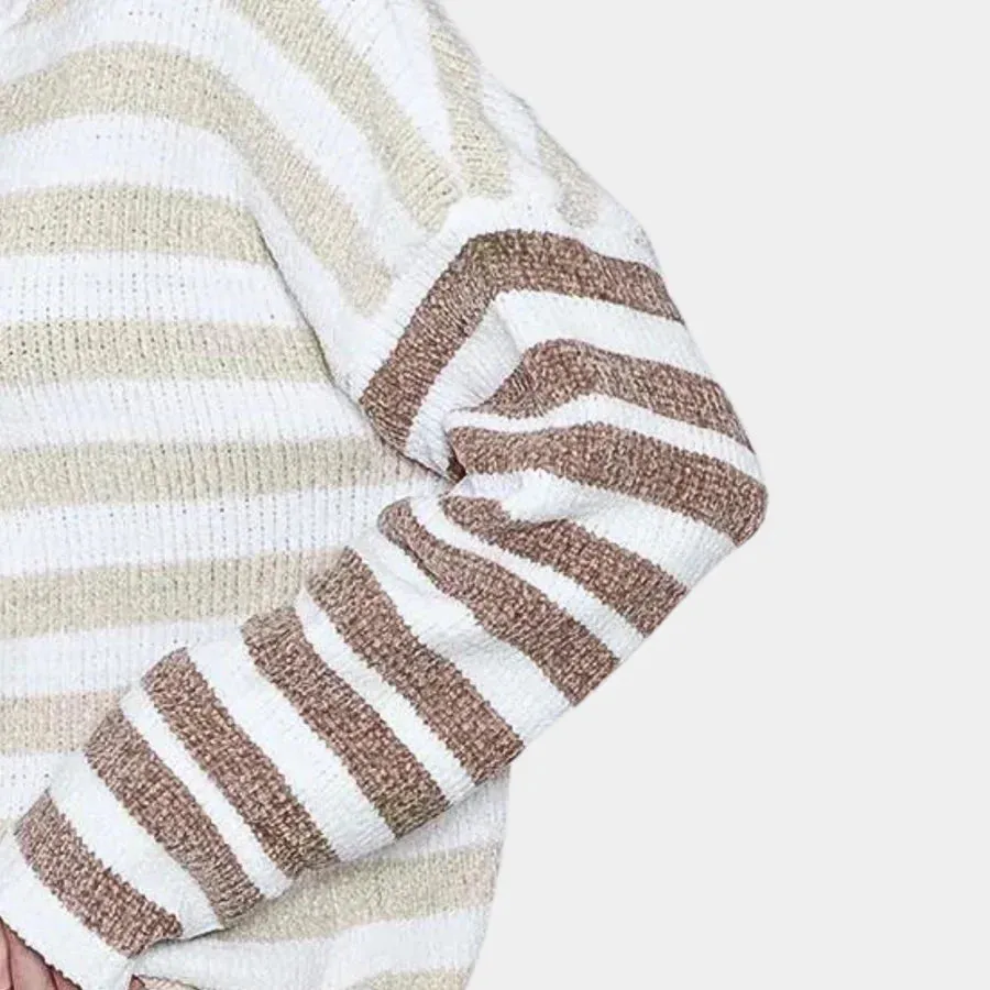 Opaline - elegant jumper for women with timeless chic