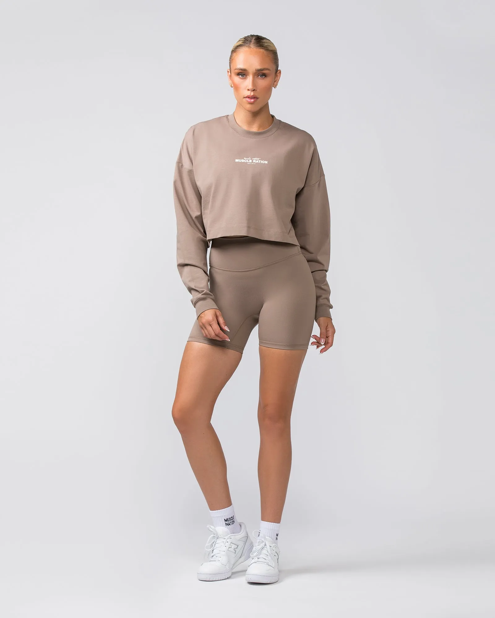 Pace Cropped Long Sleeve Tee - Mushroom
