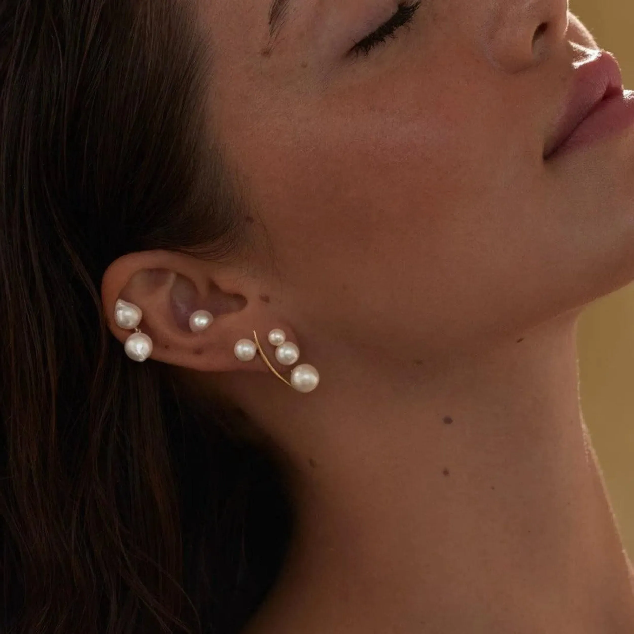 Pila Floater Earrings