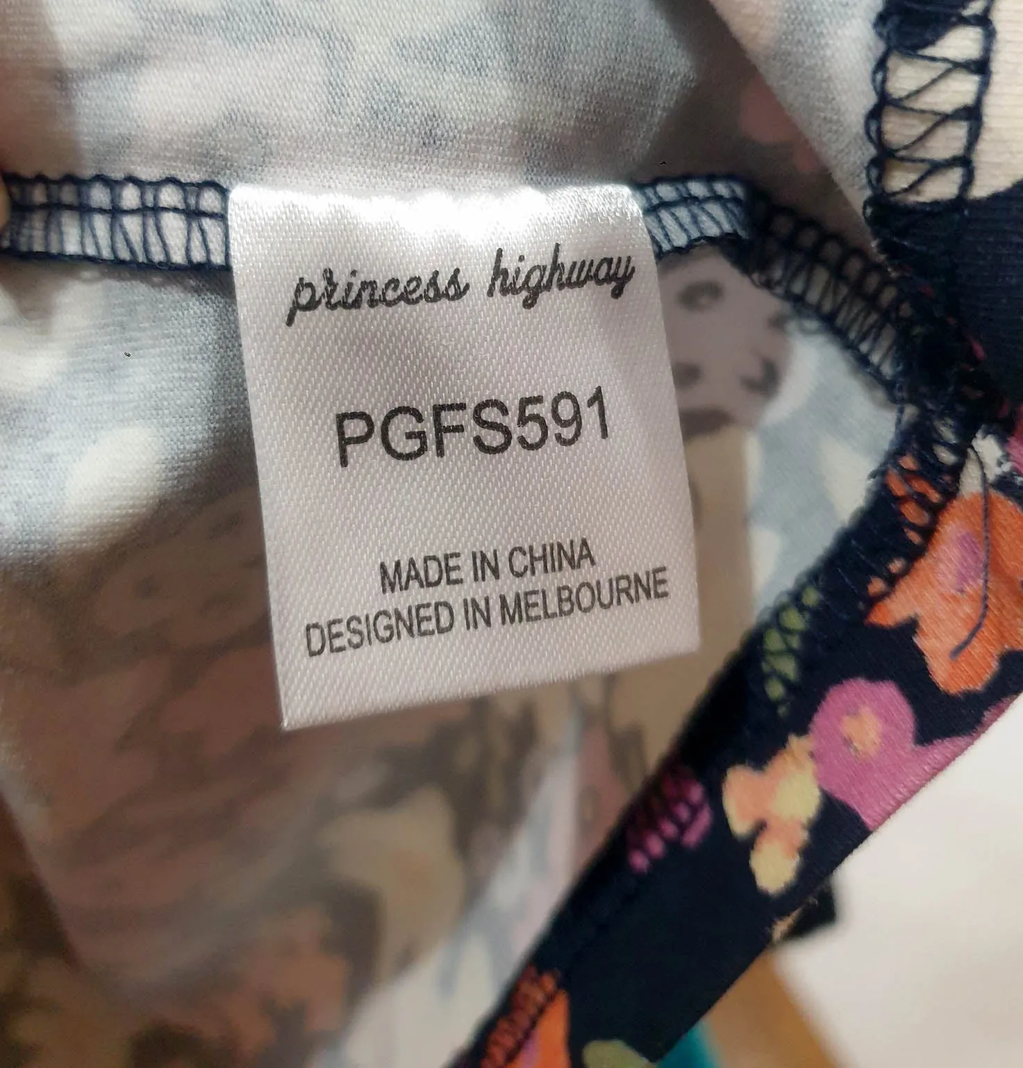 Princess Highway navyfloral top size 18