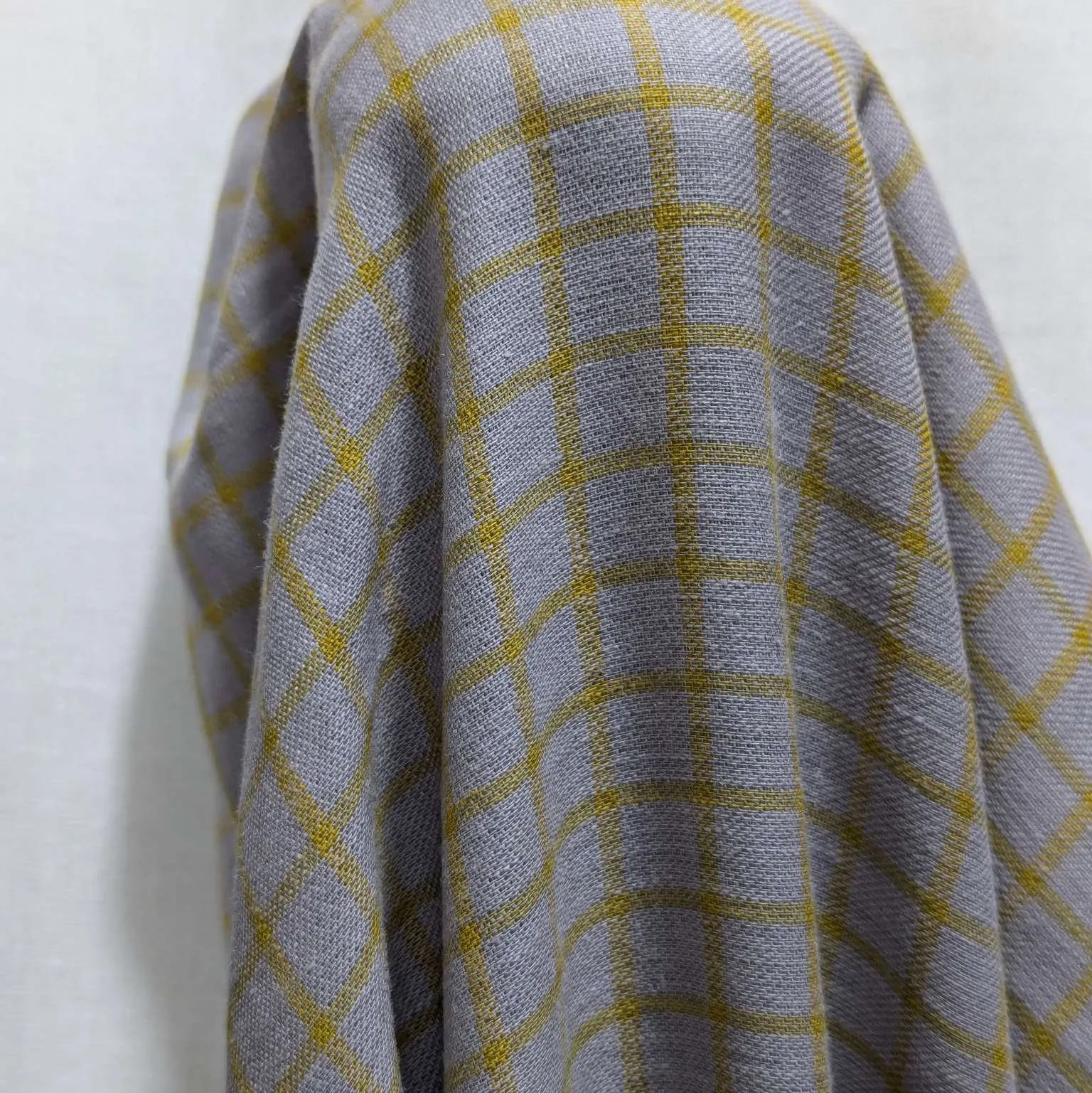 Quinn Check, Silver Fog