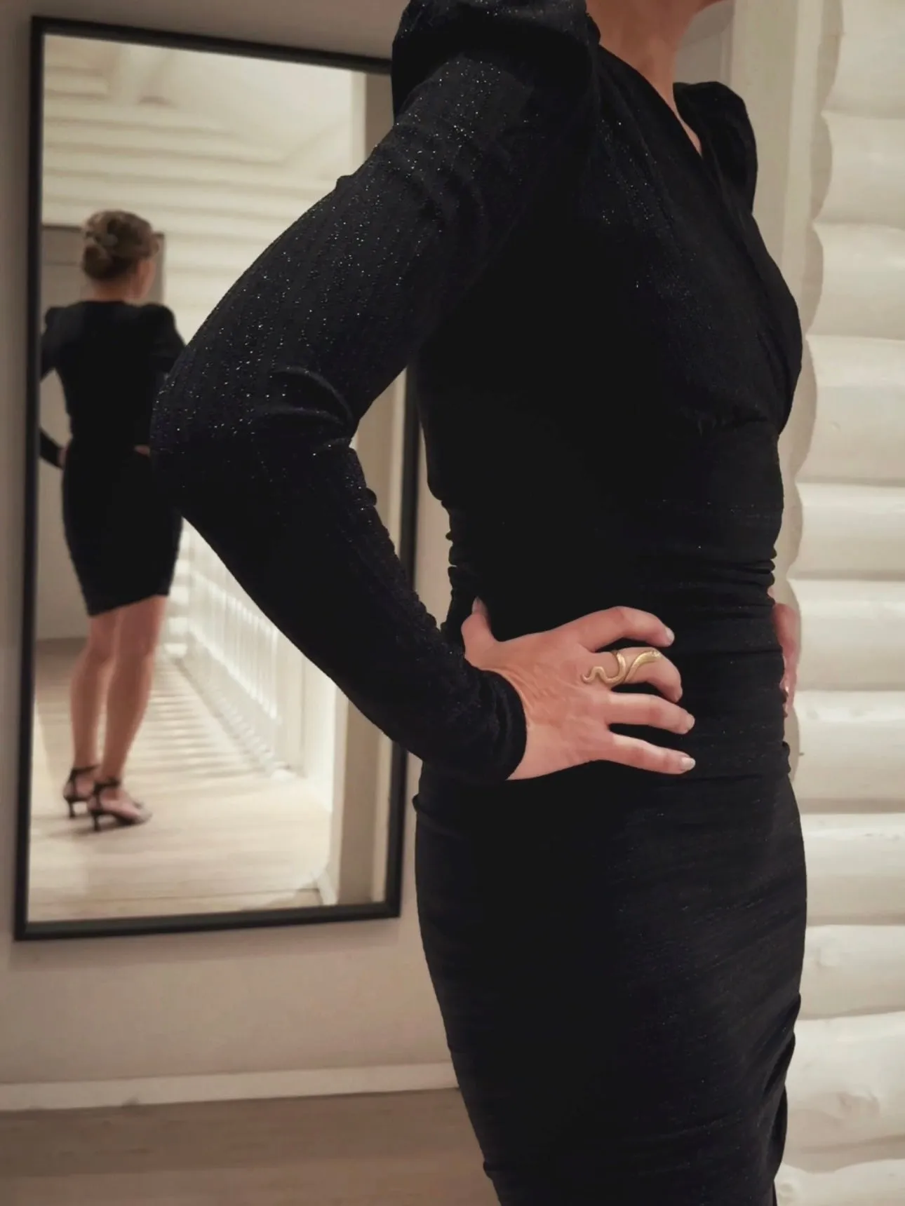 SHORT DRESS - BLACK
