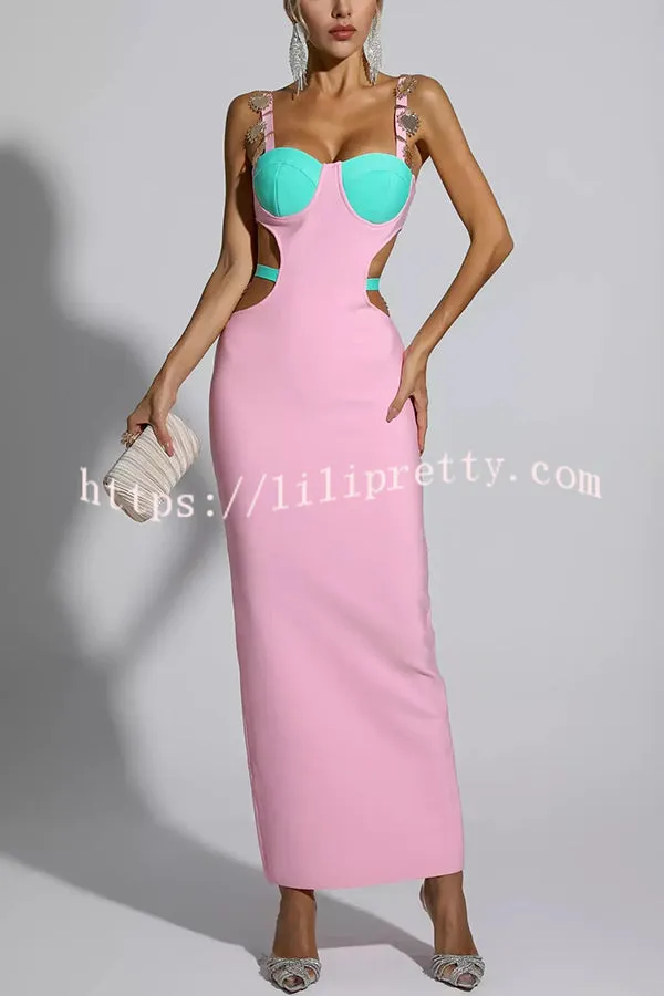 Sunny and Sexy Colorblock Shell Pendant Cutout Waist Stretch Maxi Dress