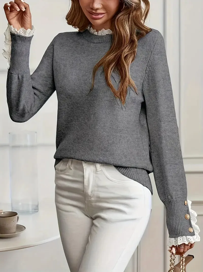 Vandy - sweater with round neckline and ruffles of lace