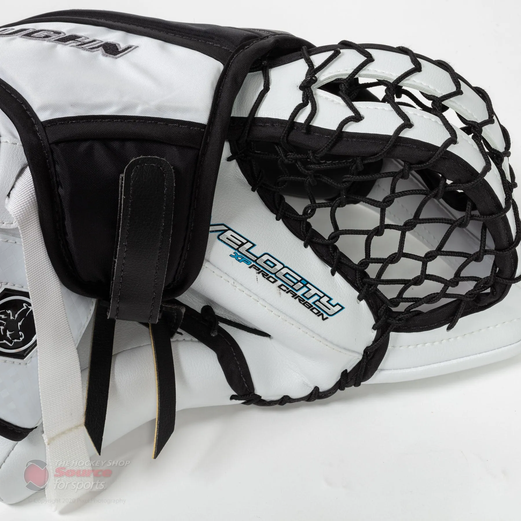 Vaughn Velocity V9 XP Pro Carbon Senior Goalie Catcher