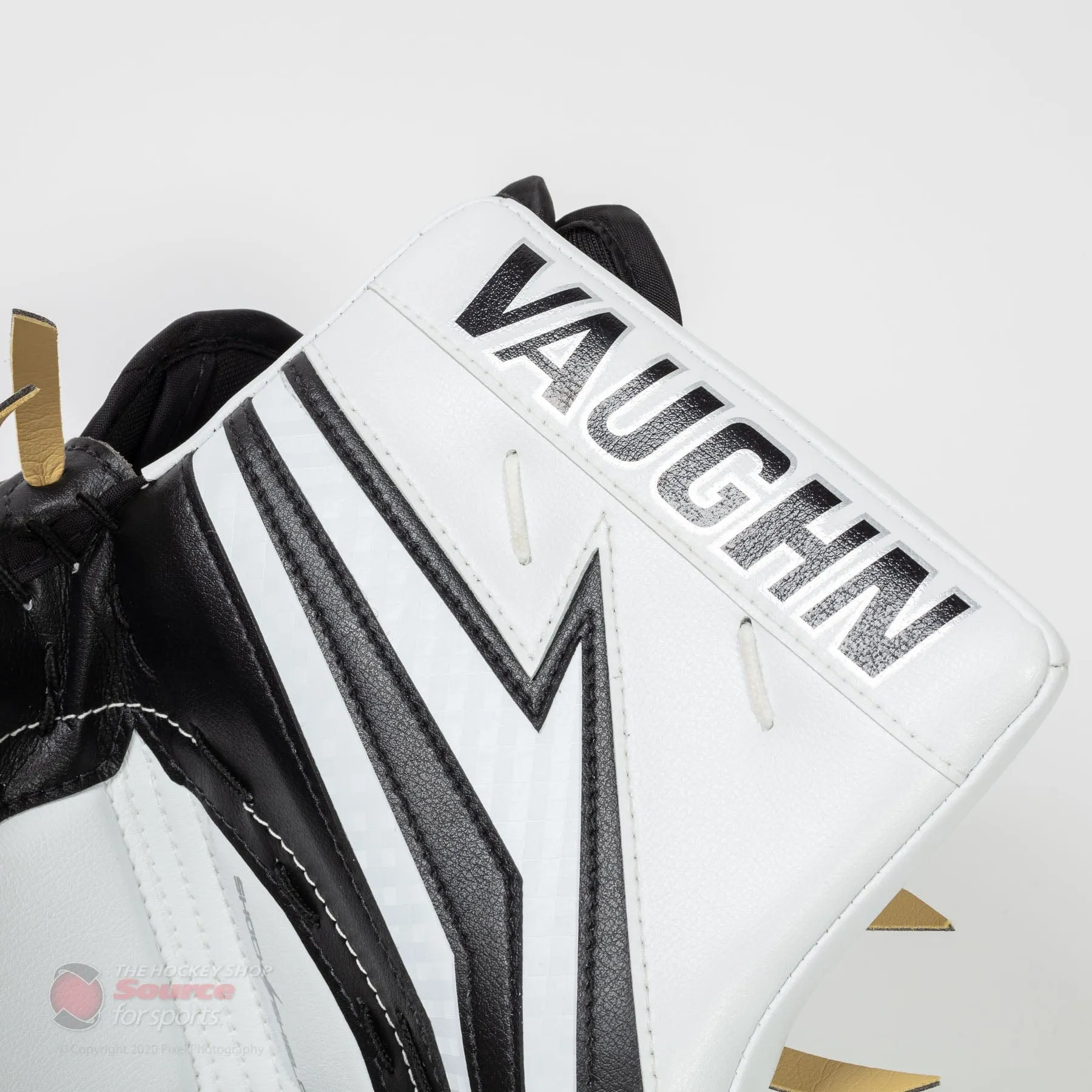 Vaughn Velocity V9 XP Pro Carbon Senior Goalie Catcher