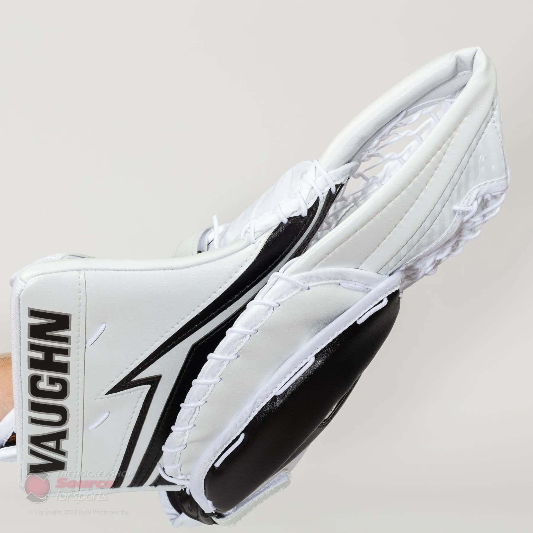 Vaughn Velocity V9 XP Pro Senior Goalie Catcher