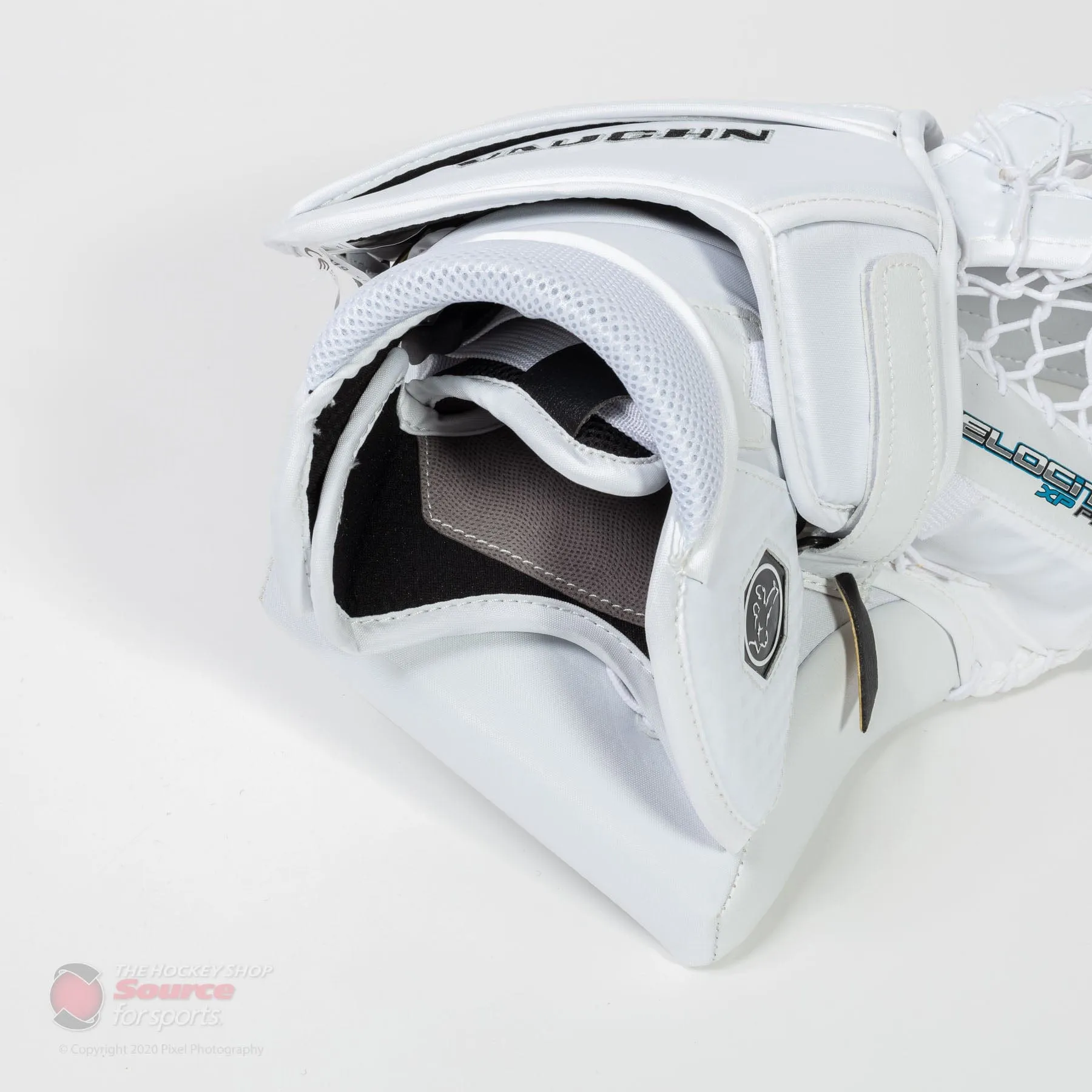 Vaughn Velocity V9 XP Pro Senior Goalie Catcher