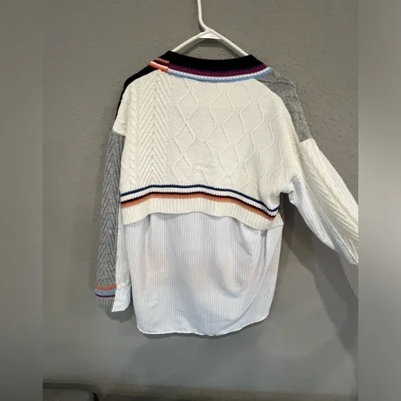 Women knit cropped sweater