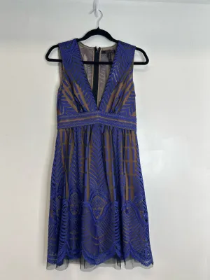 Womens Size 4 Misses Blue BCBG Max Azria Dress