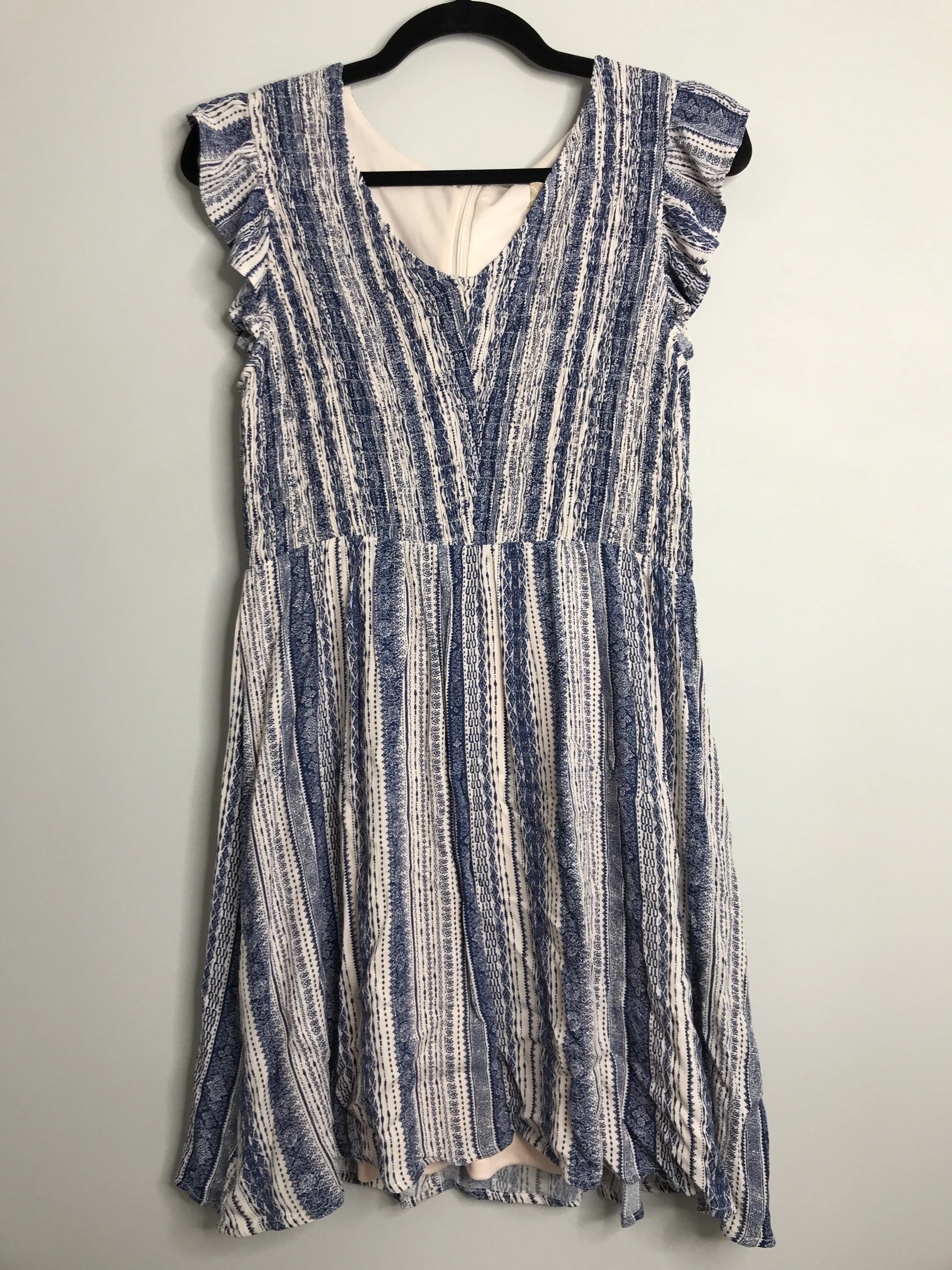 Womens Size Med Misses Blue Altar'd State Dress