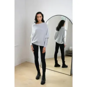 Women's Warm Comfortable Oversized Asymmetrical Sweater