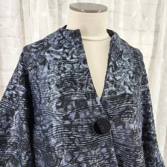 Yushi Kimono Jacket XL Art To Wear Swing Lagenlook Dark Floral Artsy Asian Flowy